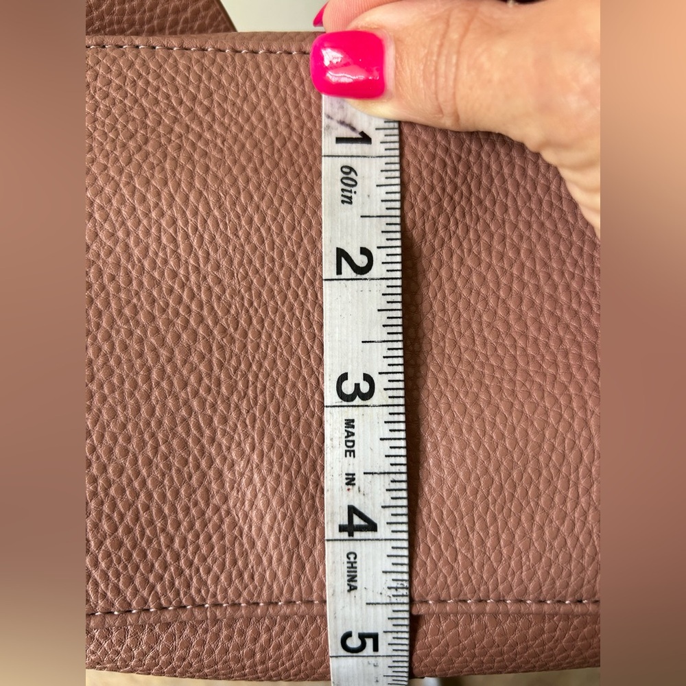 Crossi Dusty Rose Vegan Pebbled Leather Like new condition - Picture 12 of 12